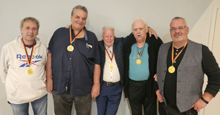 Platz 1 Karo-Hoch Nienbüttel I