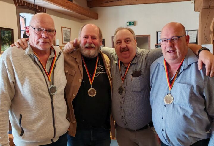 Platz 2 Die weißen Tauben Bad Zwischenahn II