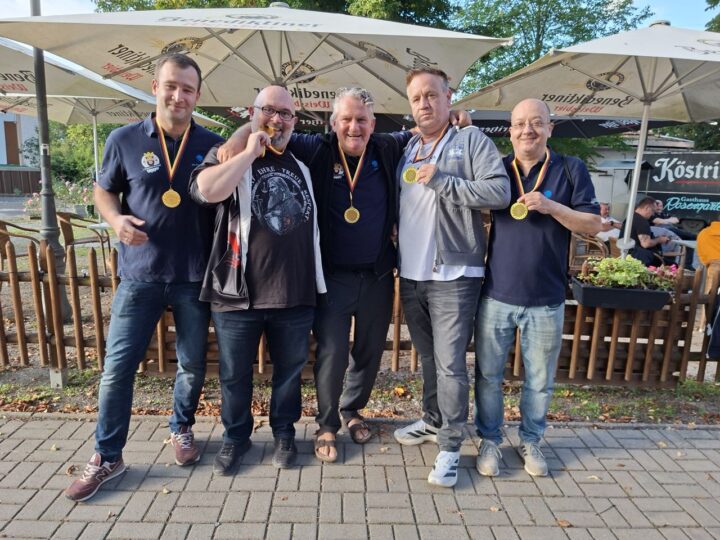 Platz 1 1. Eisenacher Skatclub