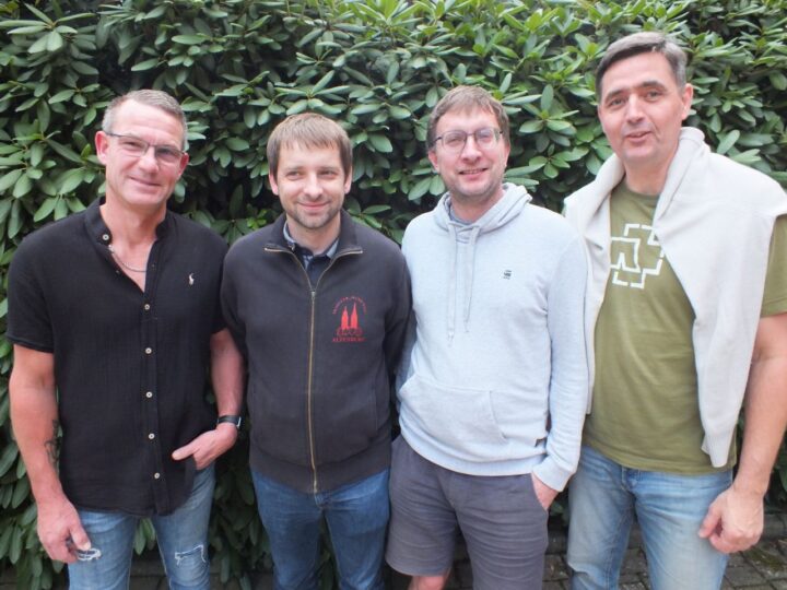 Platz 15 SC 18 und weg Altenburg