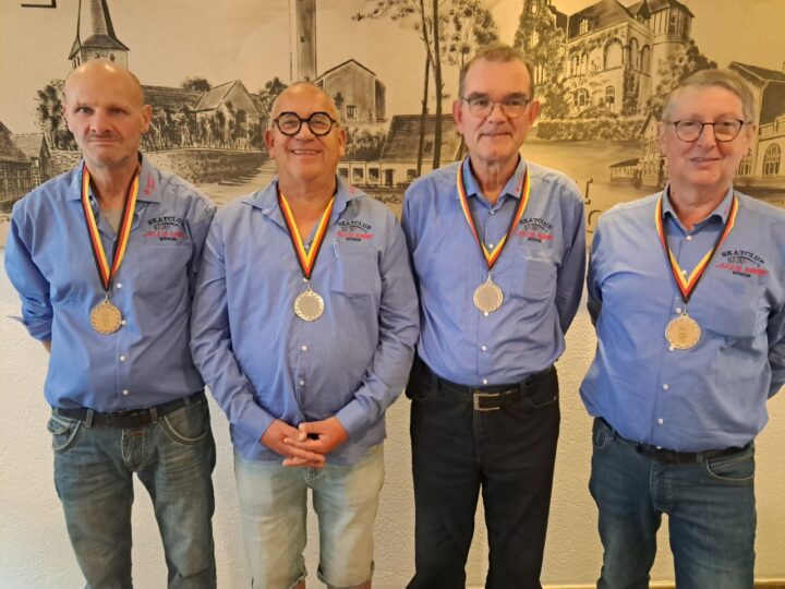 Platz 2 Alle Asse Bünde IV