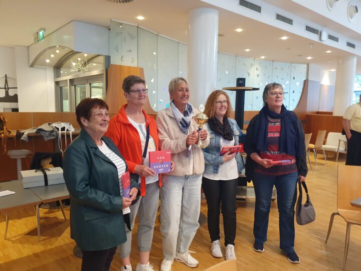 Damen 1. Platz