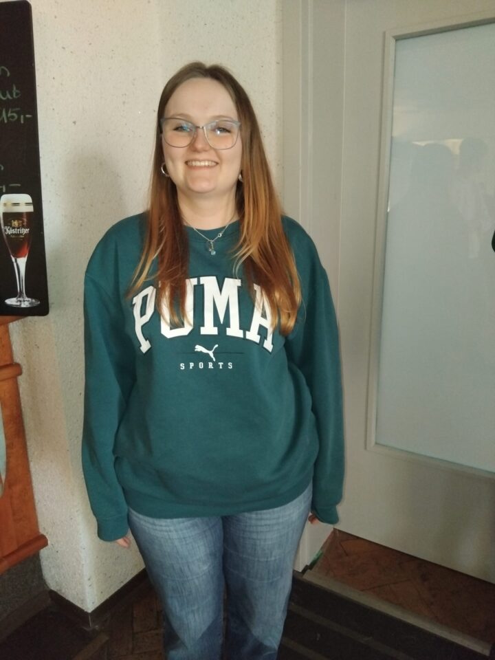 b5efa8a8-b317-42a3-a2ac-0c1e27fc1974