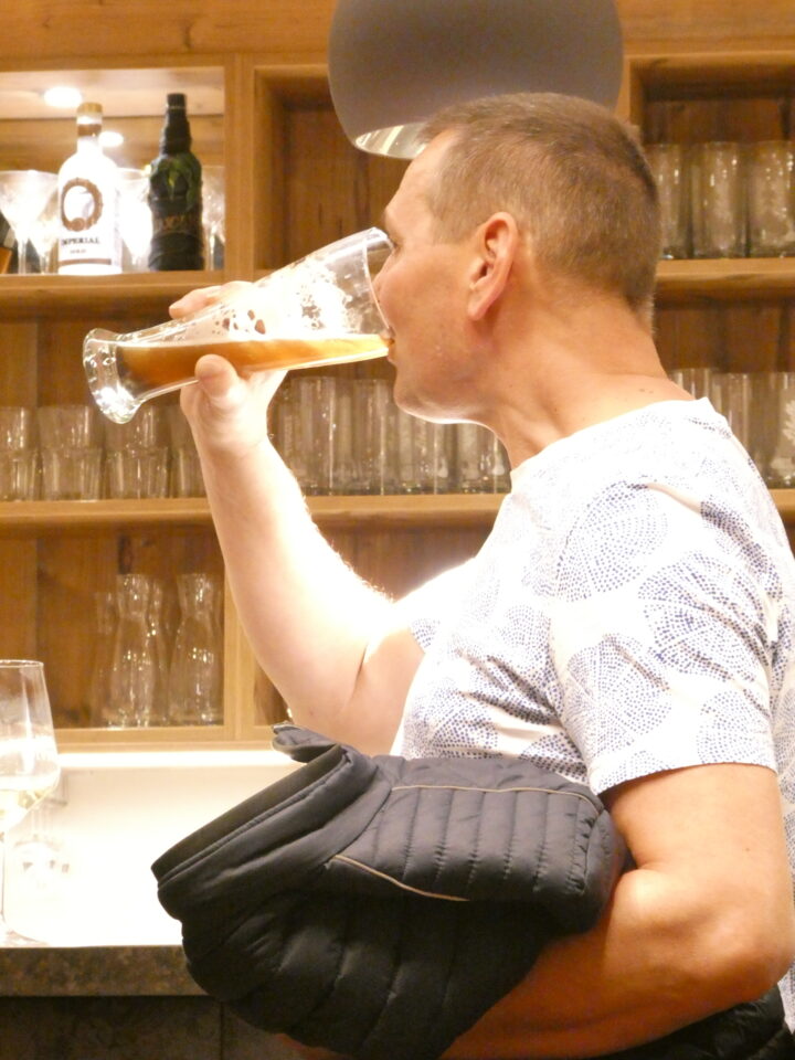 P1001205